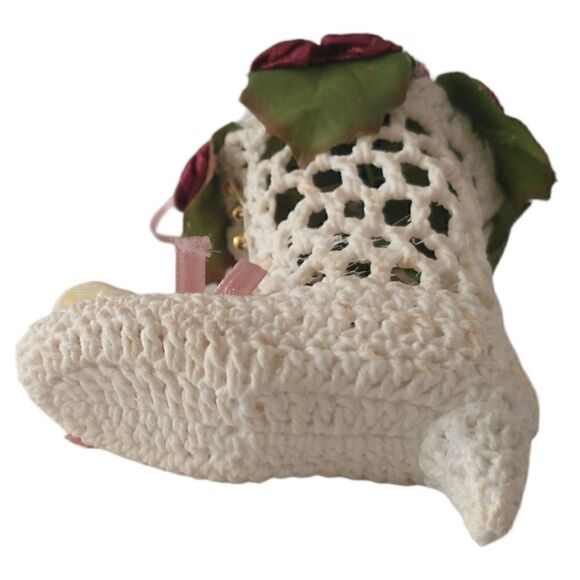 Vtg Crocheted Victorian Boot Ornament Crochet Shoe Starched Stiffened Floral 3D. - Picture 6 of 10